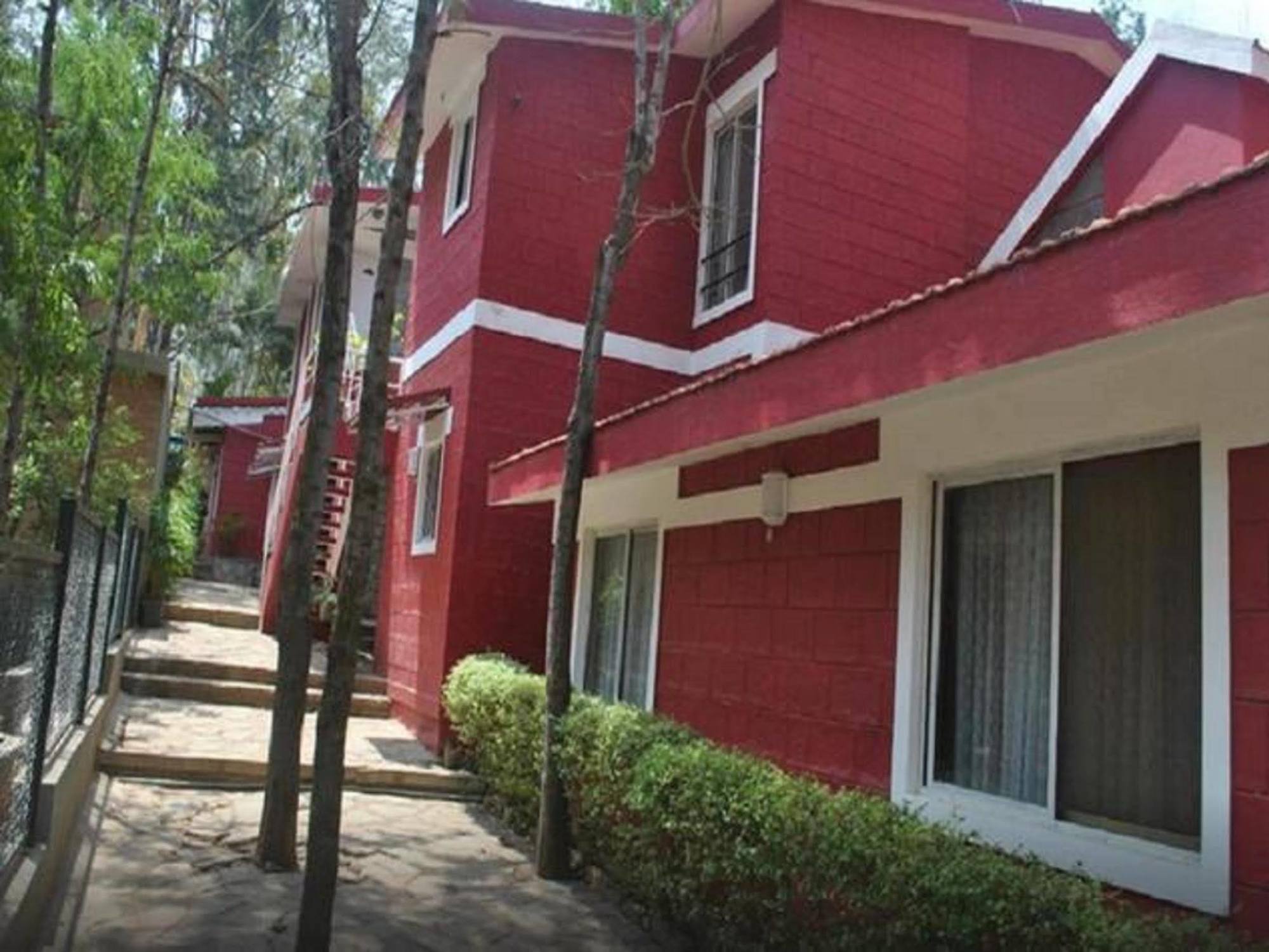 Eagle Ridge Resort Bangalore Luaran gambar
