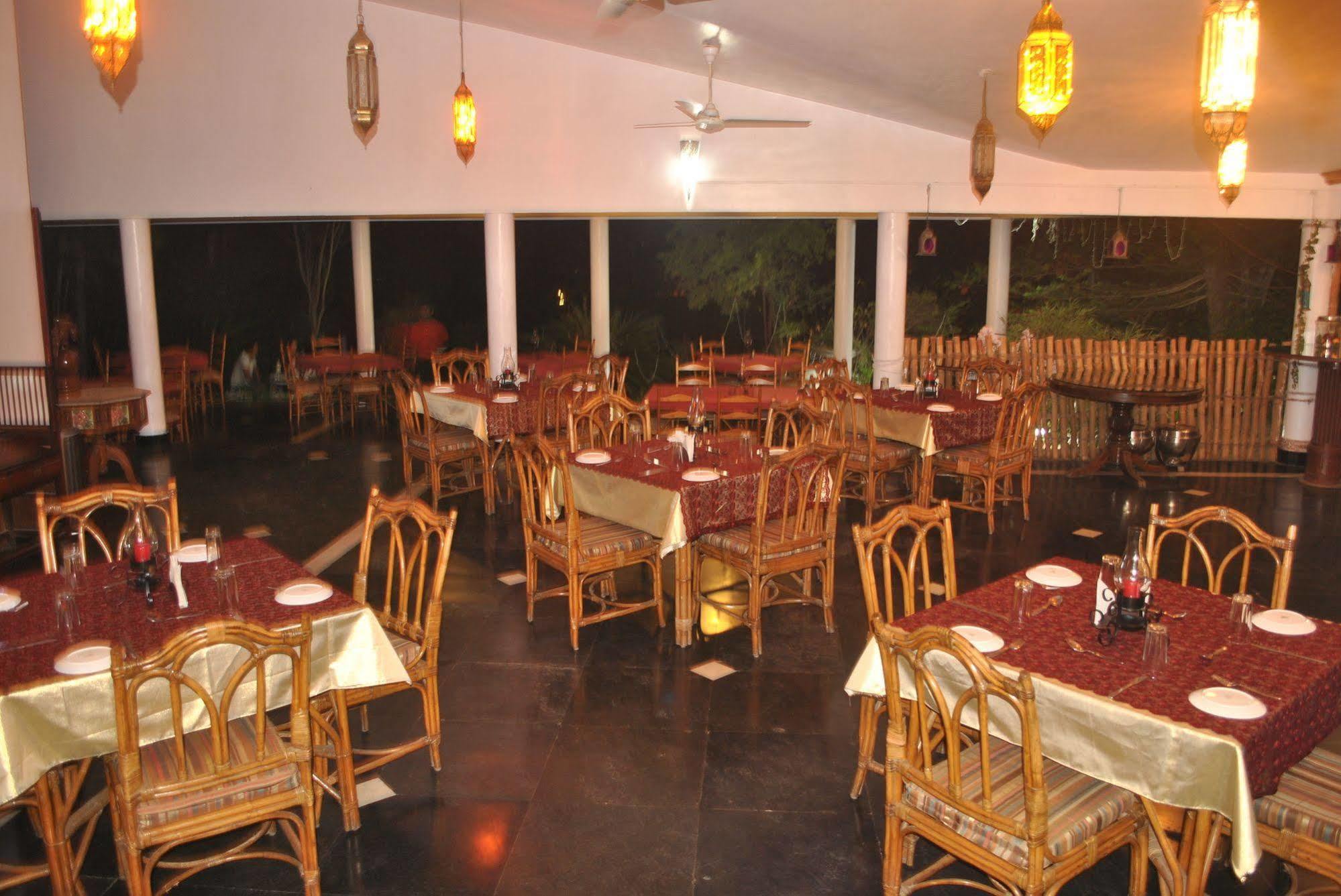 Eagle Ridge Resort Bangalore Luaran gambar